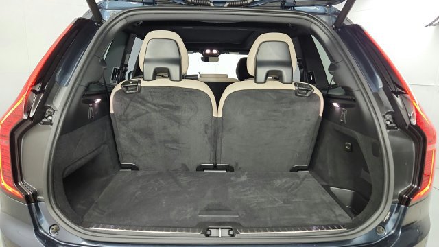 Certified 2026 Volvo XC90 B6 Plus w/ Protection Package AWD/4WD image 40