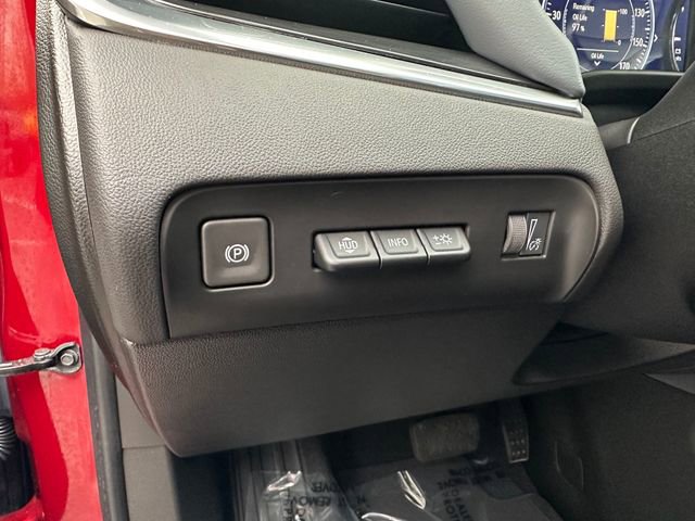 Used 2024 Buick Enclave Premium image 11