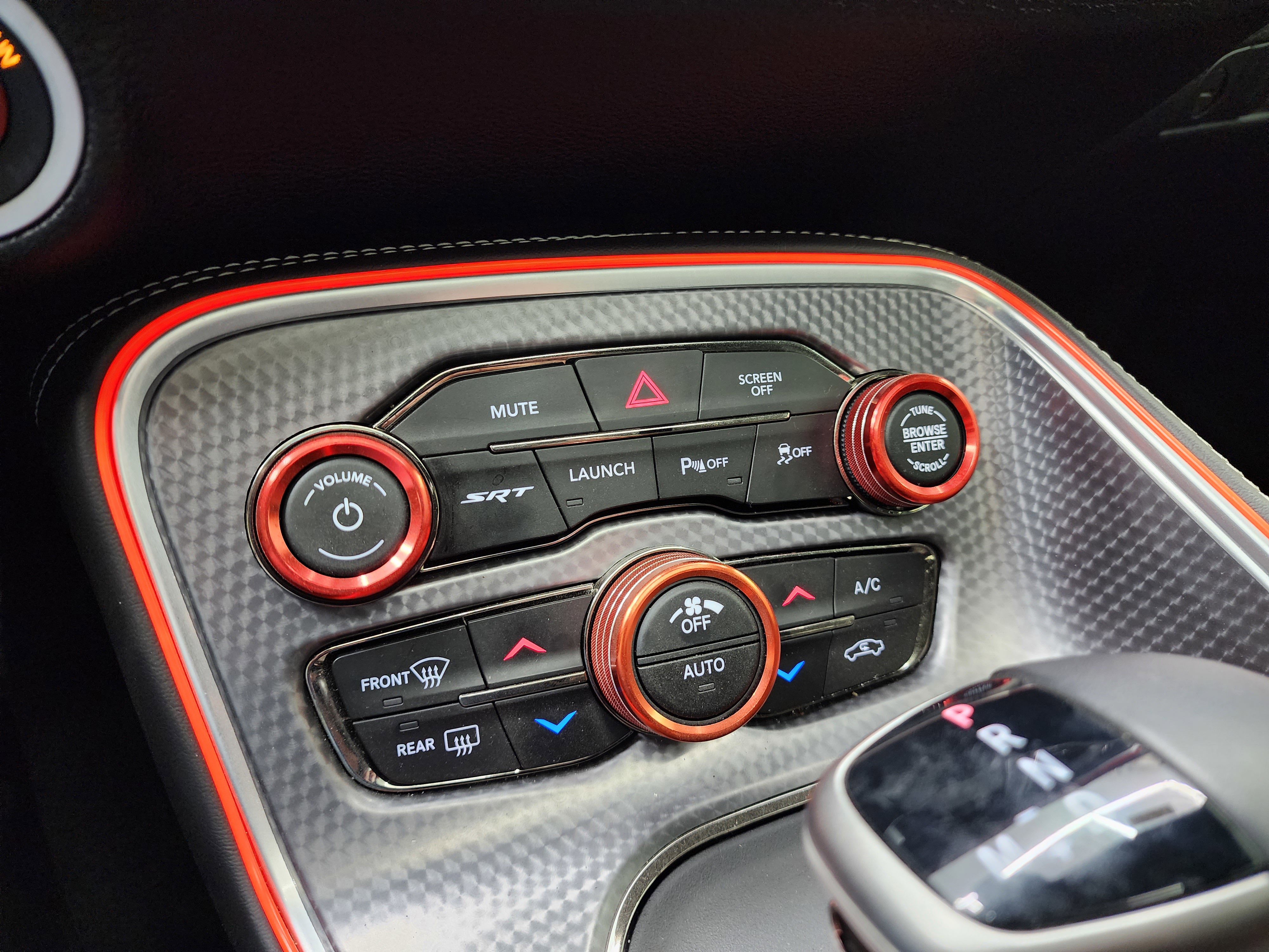 Used 2017 Dodge Challenger SRT Hellcat RWD image 18