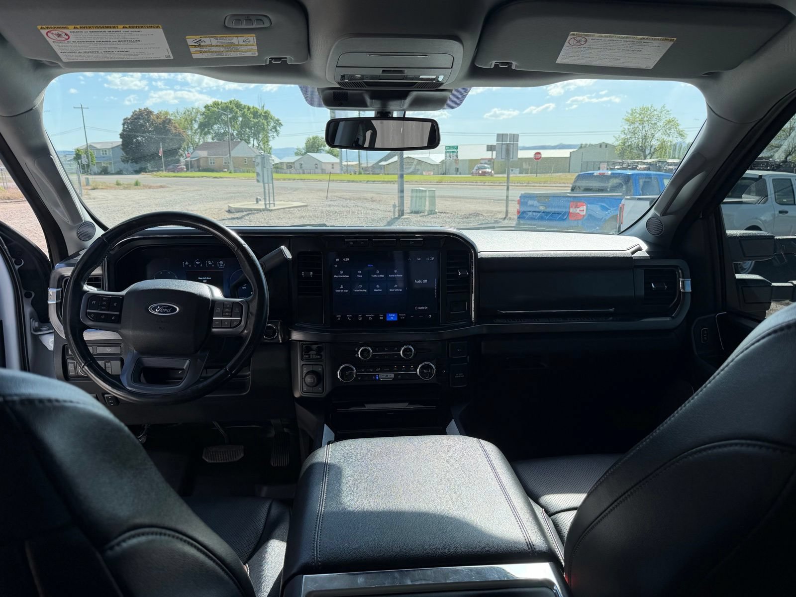 Used 2023 Ford F350 Lariat AWD/4WD image 28