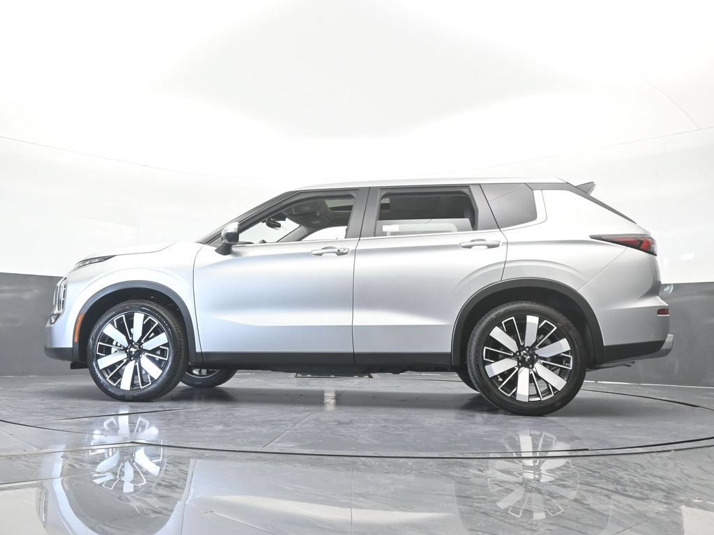 New 2026 Mitsubishi Outlander SE FWD image 65