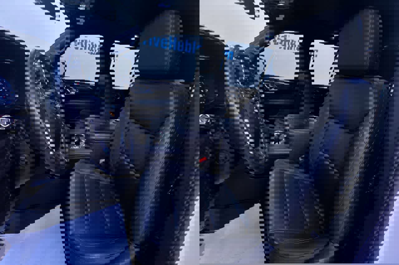 Used 2022 Chevrolet Tahoe LT w/ LT Signature Plus Package image 14