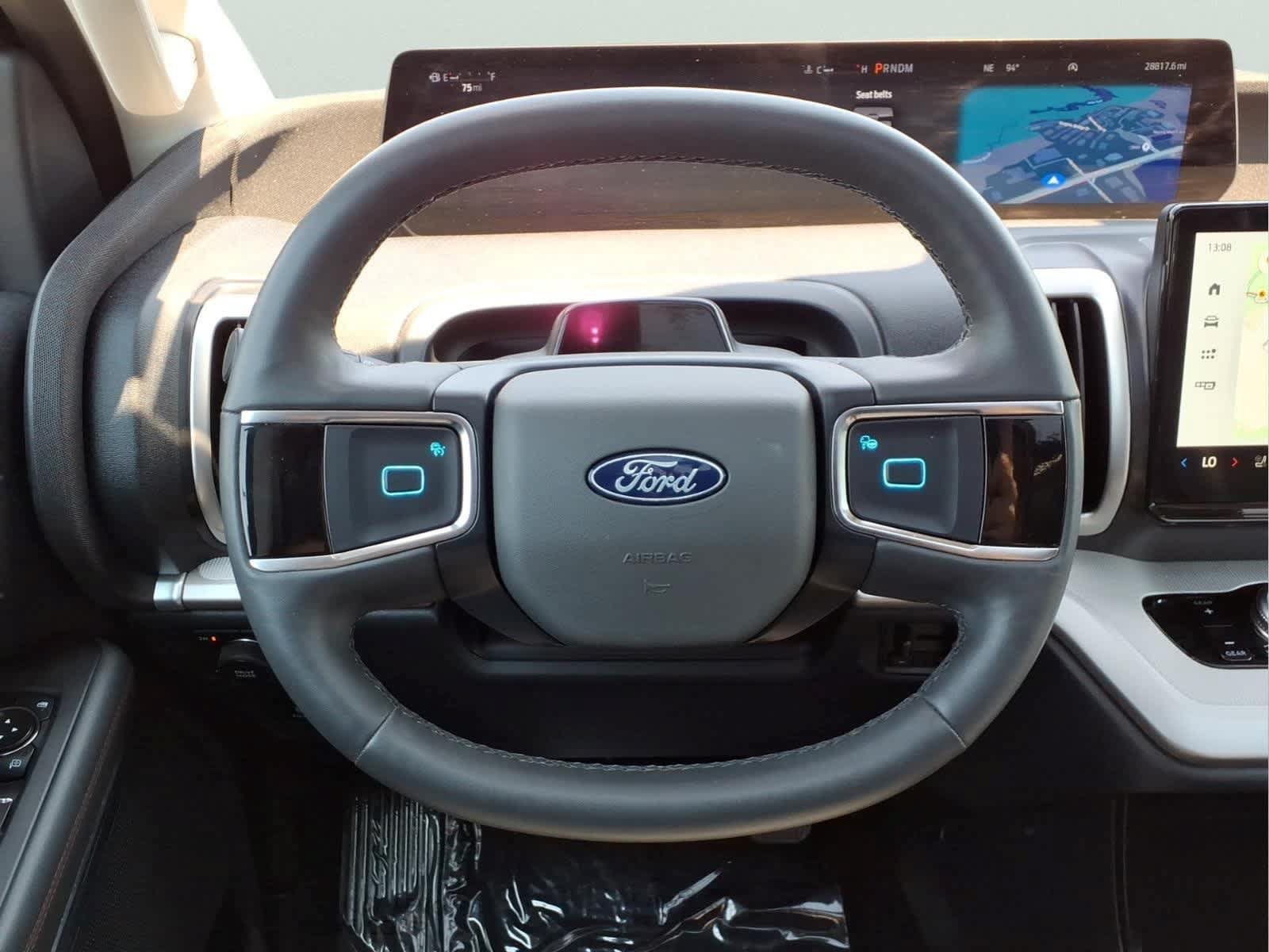 Used 2025 Ford Expedition Active AWD/4WD image 20