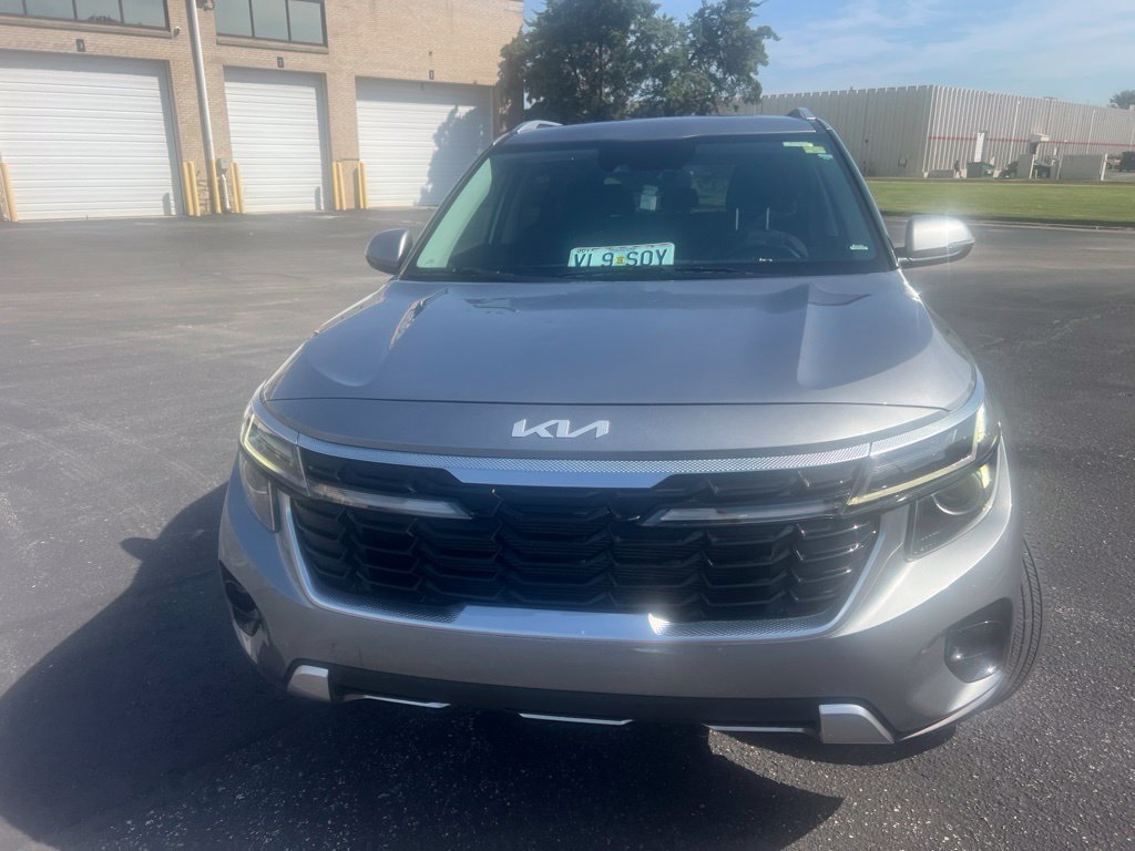 Certified 2024 Kia Seltos S AWD/4WD image 2