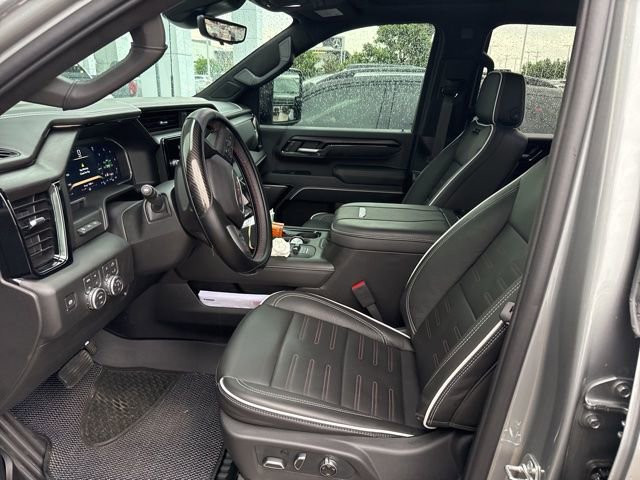 Used 2026 GMC Sierra 2500 AT4X AWD/4WD image 3