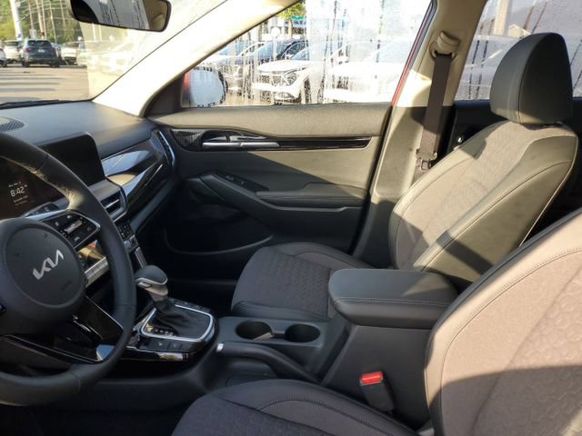 New 2025 Kia Seltos X-Line AWD/4WD image 8