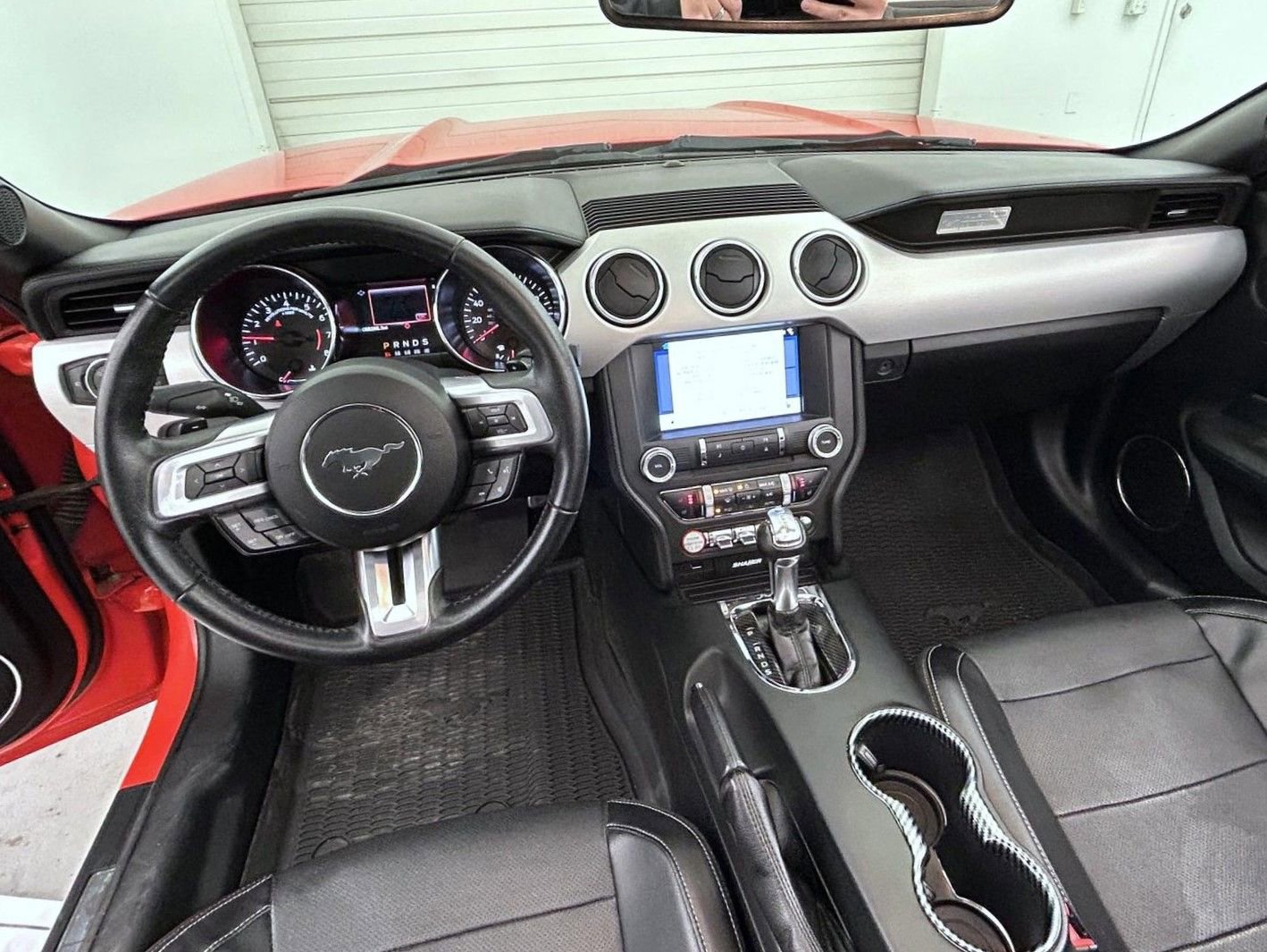 Used 2016 Ford Mustang Premium image 12