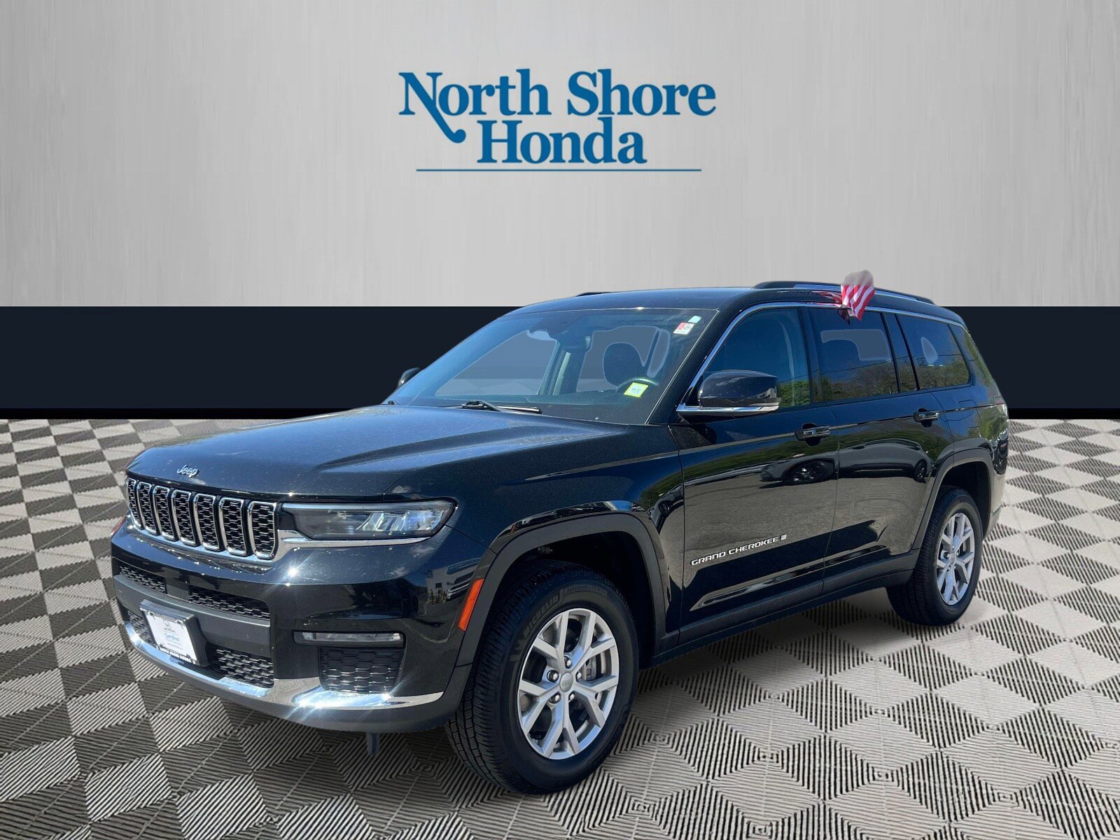 Used 2021 Jeep Grand Cherokee L Limited AWD/4WD image 2