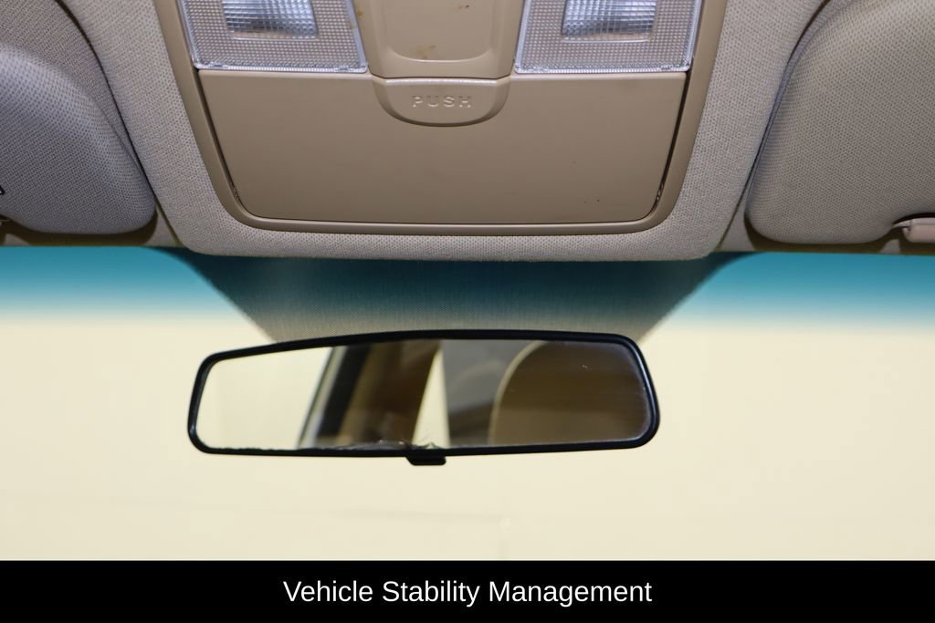 Used 2013 Hyundai Elantra GLS image 19