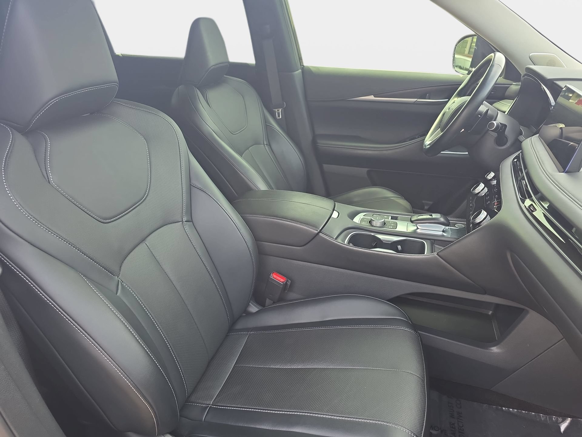 Certified 2023 INFINITI QX60 Sensory w/ Vision Package AWD/4WD image 10