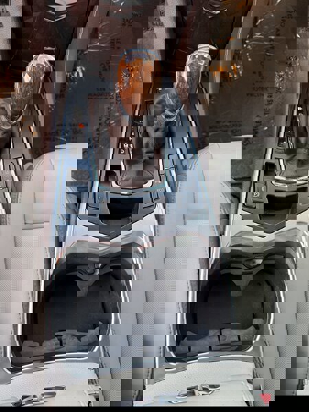 Used 2014 Cadillac SRX Luxury image 11