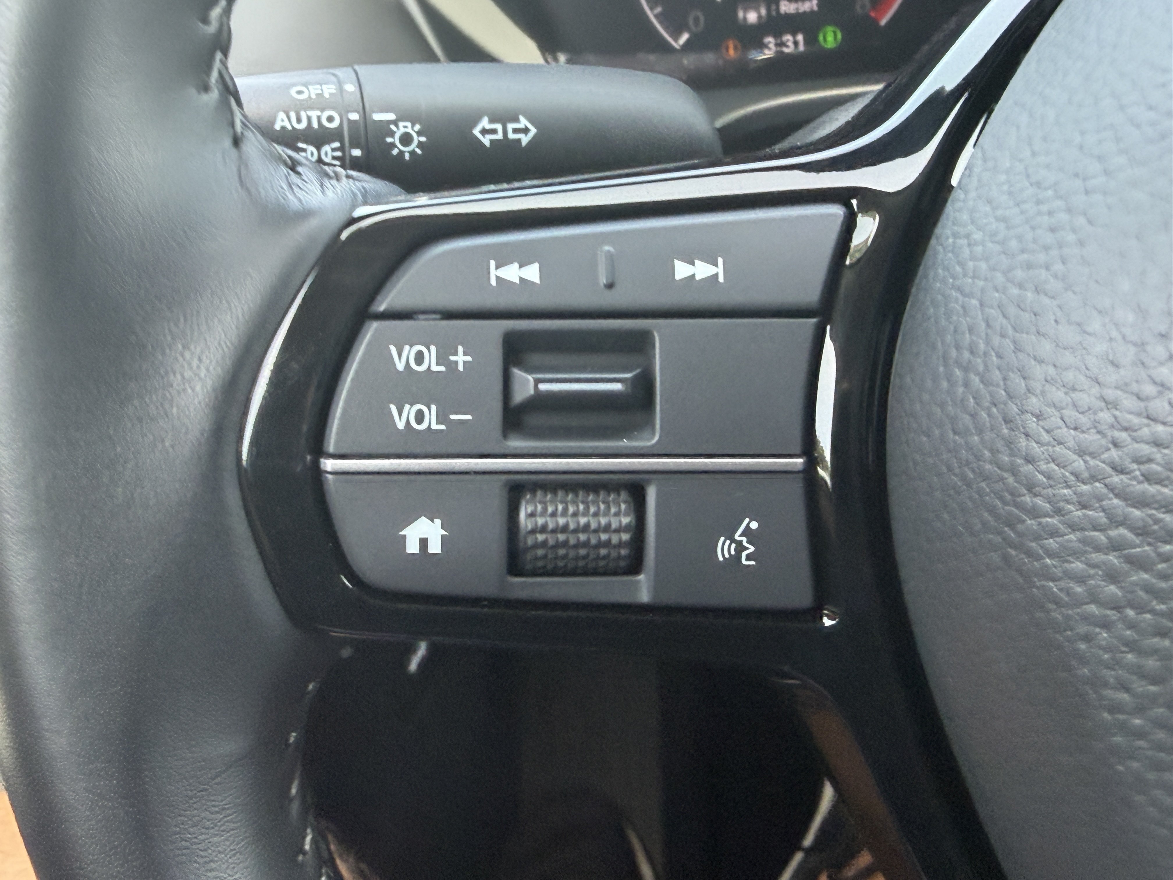 Used 2026 Honda HR-V EX-L image 30
