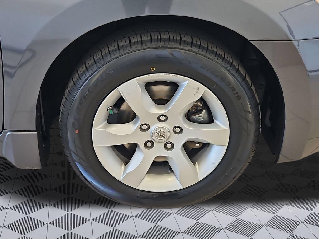 Used 2009 Nissan Altima Hybrid Sedan w/ Convenience Pkg FWD image 29