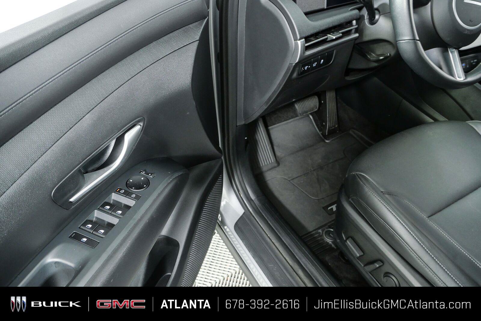 Used 2025 Hyundai Tucson SEL FWD image 5