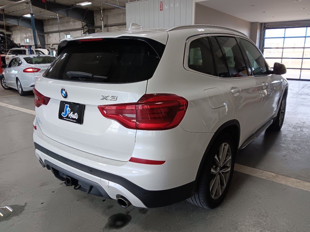 Used 2018 BMW X3 xDrive30i image 7