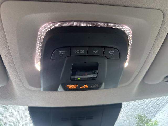 Used 2025 Toyota Corolla Cross L FWD image 22