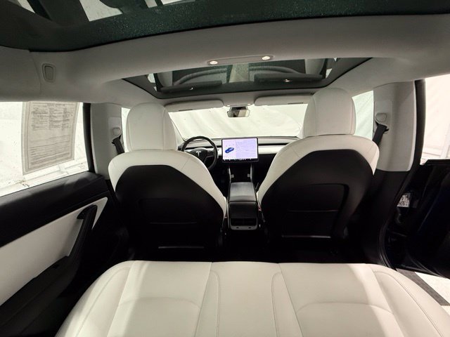 Used 2018 Tesla Model 3 Long Range AWD/4WD image 27