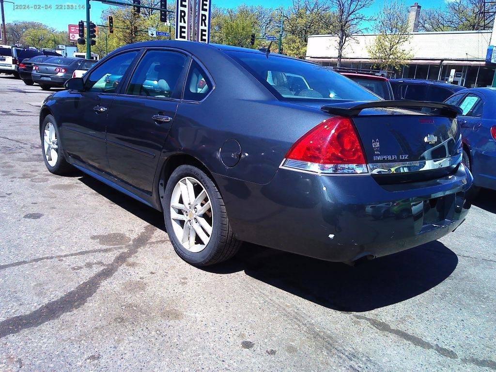 Used 2010 Chevrolet Impala LTZ FWD image 4