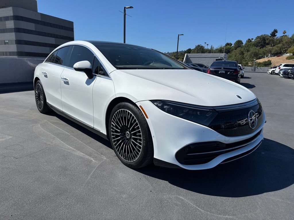 Used 2024 Mercedes-Benz EQS 450+ Sedan image 3