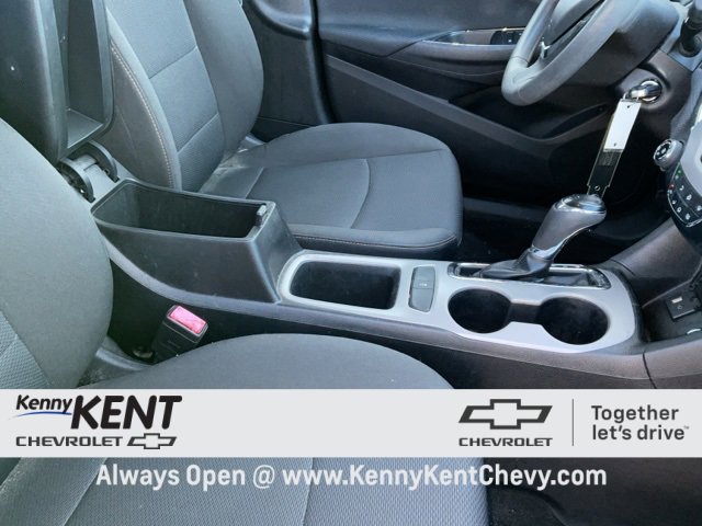 Used 2018 Chevrolet Cruze LS image 10