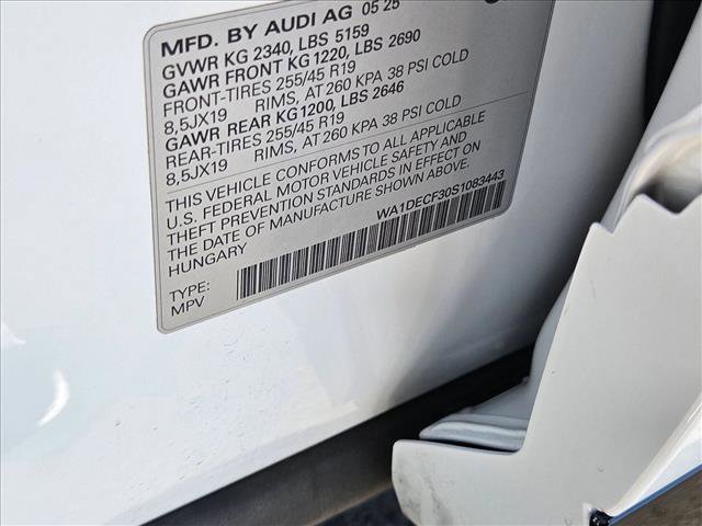 Certified 2025 Audi Q3 2.0T Premium w/ Convenience Package AWD/4WD image 24