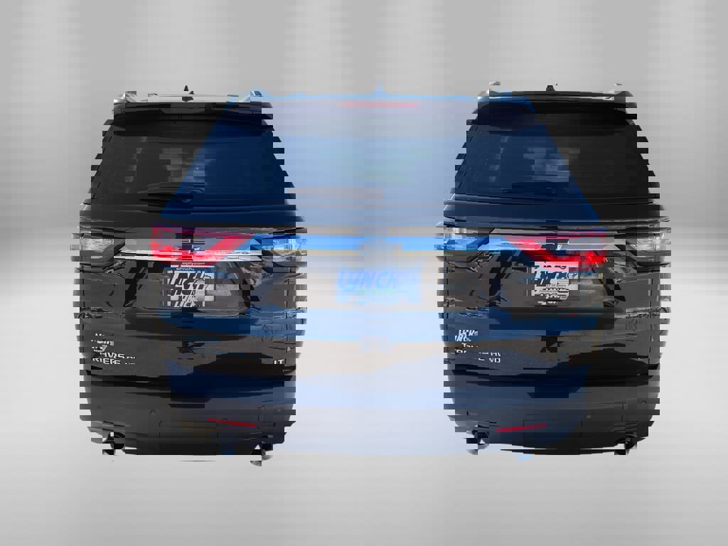 Used 2018 Chevrolet Traverse LT w/ LPO, Black Accent Package image 4