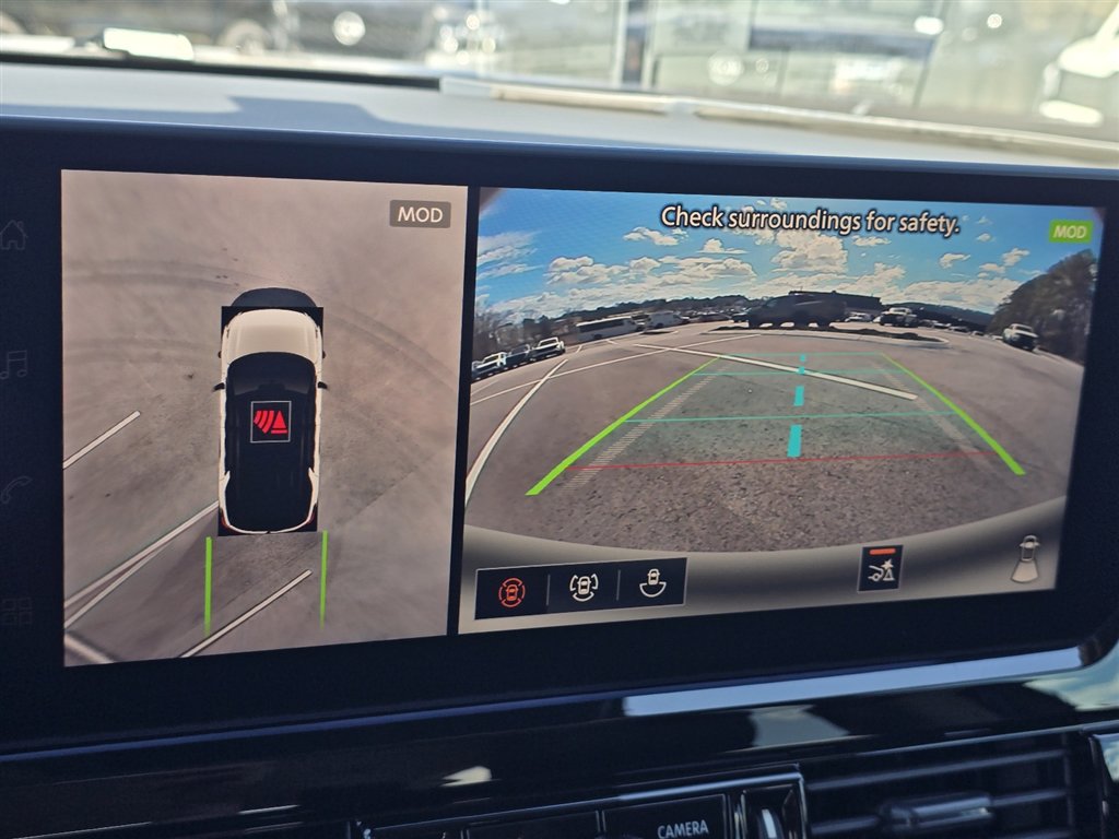 New 2026 Nissan Pathfinder SL AWD/4WD image 18