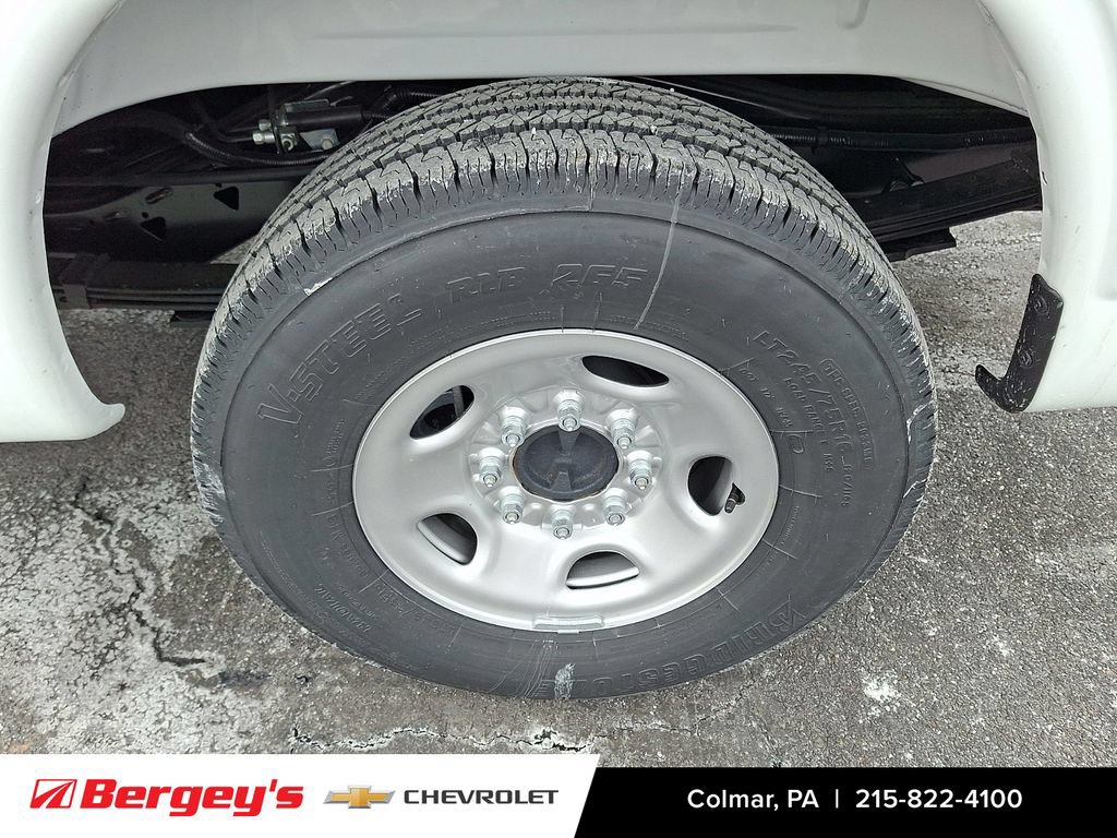 New 2025 Chevrolet Express 2500 w/ Driver Convenience Package RWD image 5