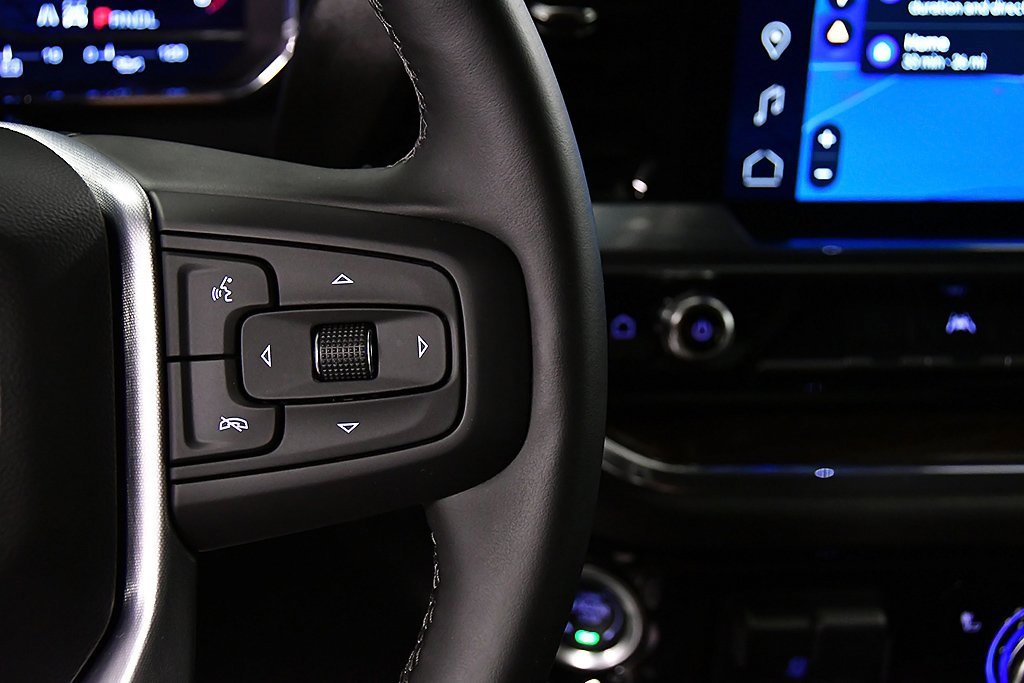 Used 2025 GMC Sierra 1500 Elevation image 21