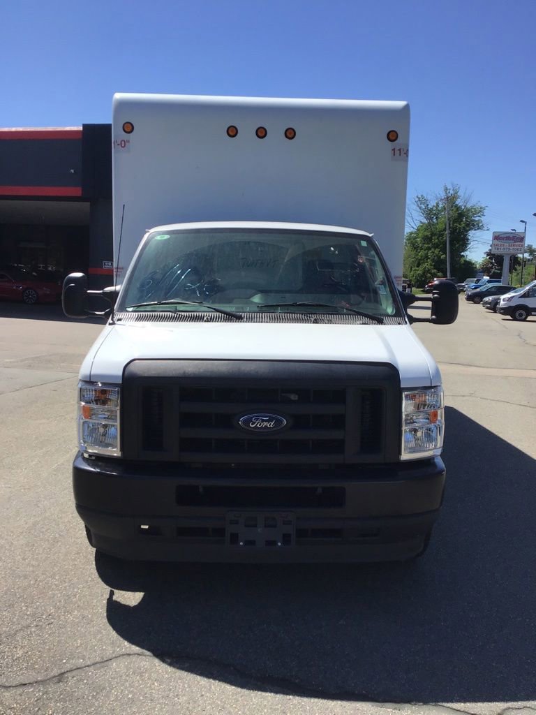 Used 2024 Ford E-350 and Econoline 350 Super Duty w/ Power Windows & Locks Group RWD image 2