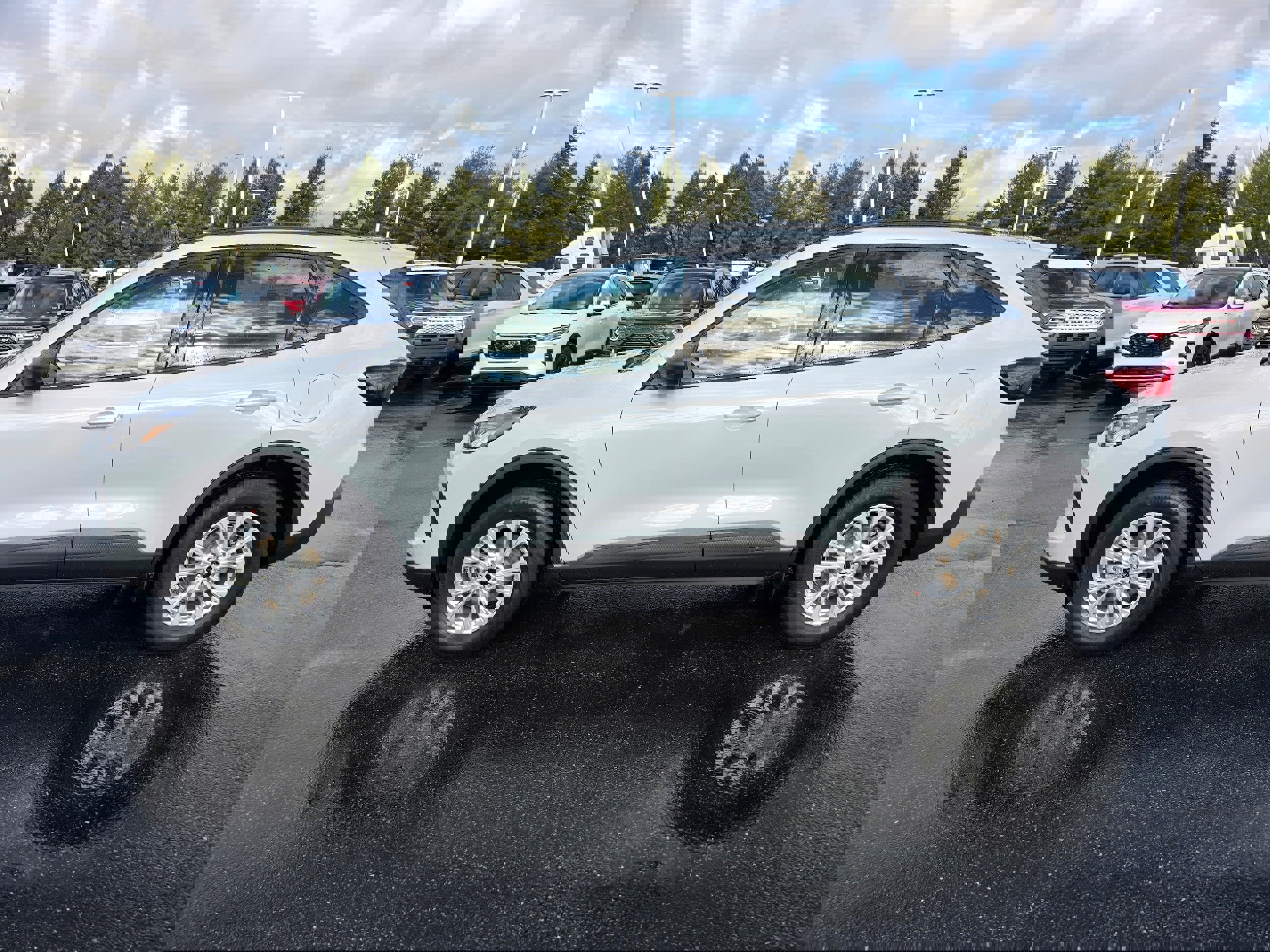 New 2026 Ford Escape Active w/ Cold Weather Package image 9