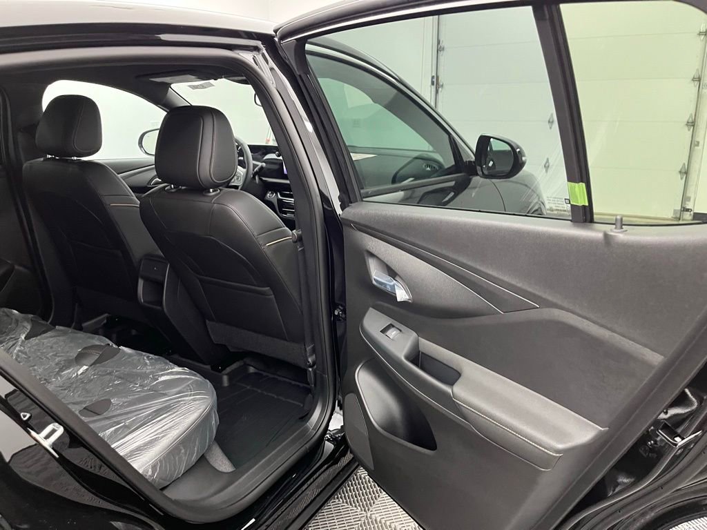 New 2025 Buick Envista Avenir image 27