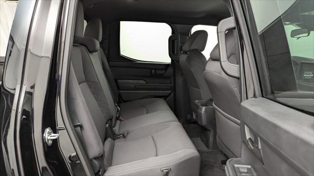 Used 2025 Toyota Tacoma SR image 19