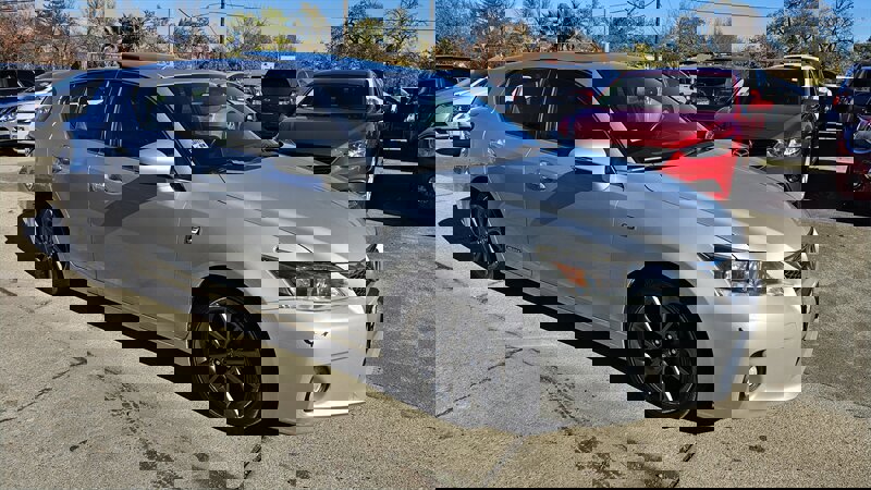 Used 2012 Lexus CT 200h Premium image 2