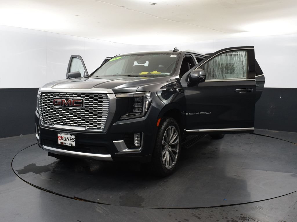 Used 2021 GMC Yukon Denali w/ Denali Ultimate Package AWD/4WD image 53