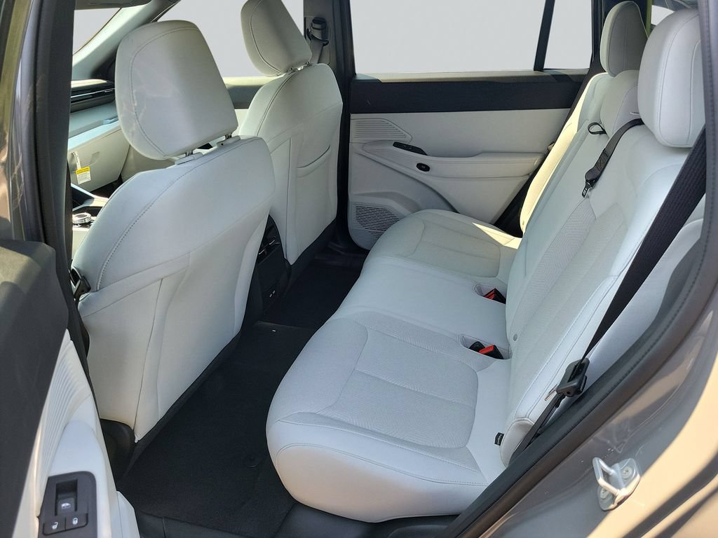 New 2026 Jeep Cherokee Laredo AWD/4WD image 26