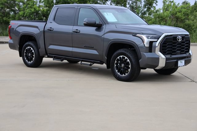 New 2026 Toyota Tundra SR5 w/ TRD Off-Road Premium Package