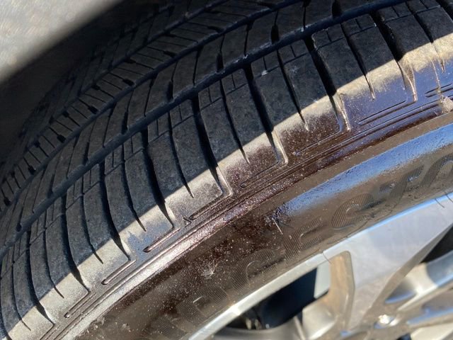 Used 2023 Ford Escape Platinum AWD/4WD image 21