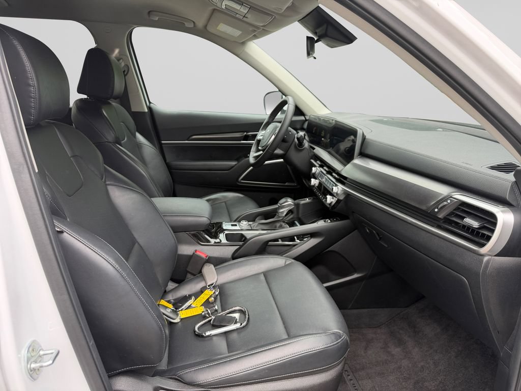 Certified 2023 Kia Telluride S AWD/4WD image 17