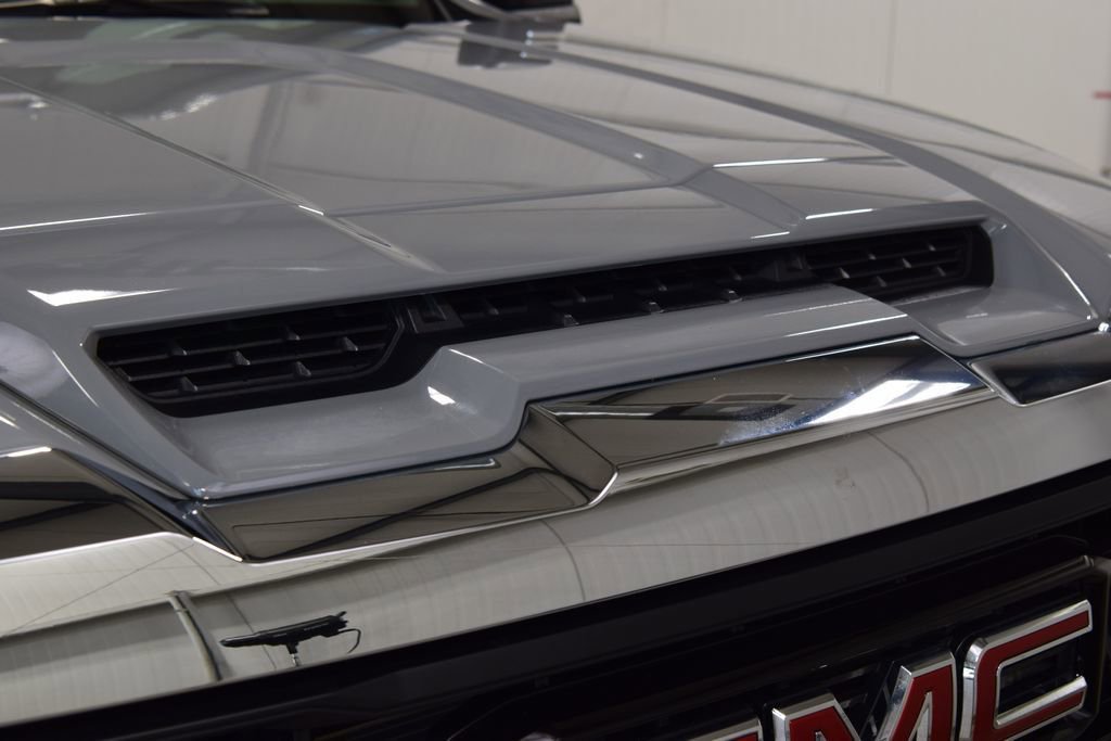 Used 2025 GMC Sierra 3500 Pro w/ Convenience Package image 8