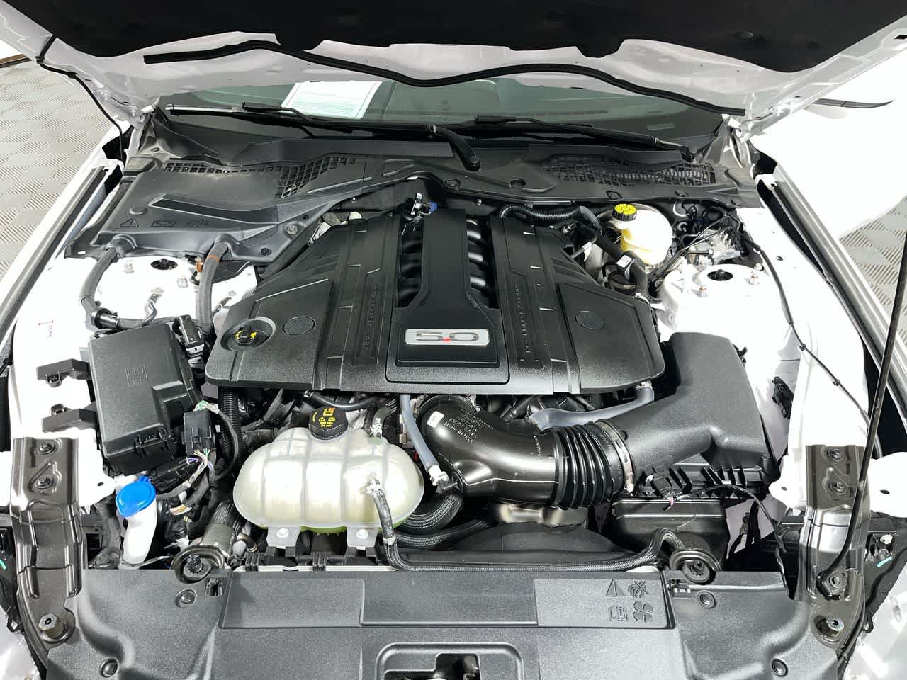 Used 2023 Ford Mustang GT RWD image 12