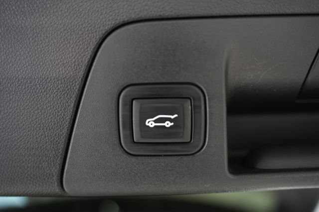 Used 2023 Buick Envision Avenir AWD/4WD image 11