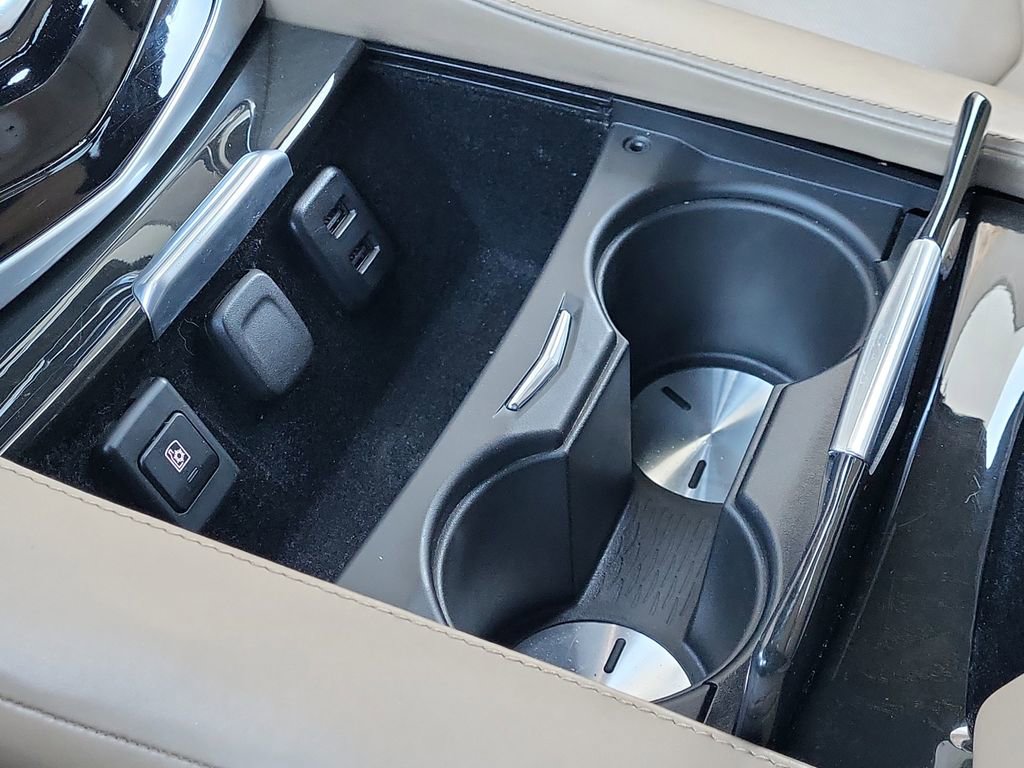 Used 2020 Cadillac Escalade ESV Platinum image 25