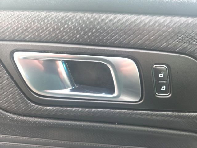 Certified 2025 Ford Mustang Premium image 17