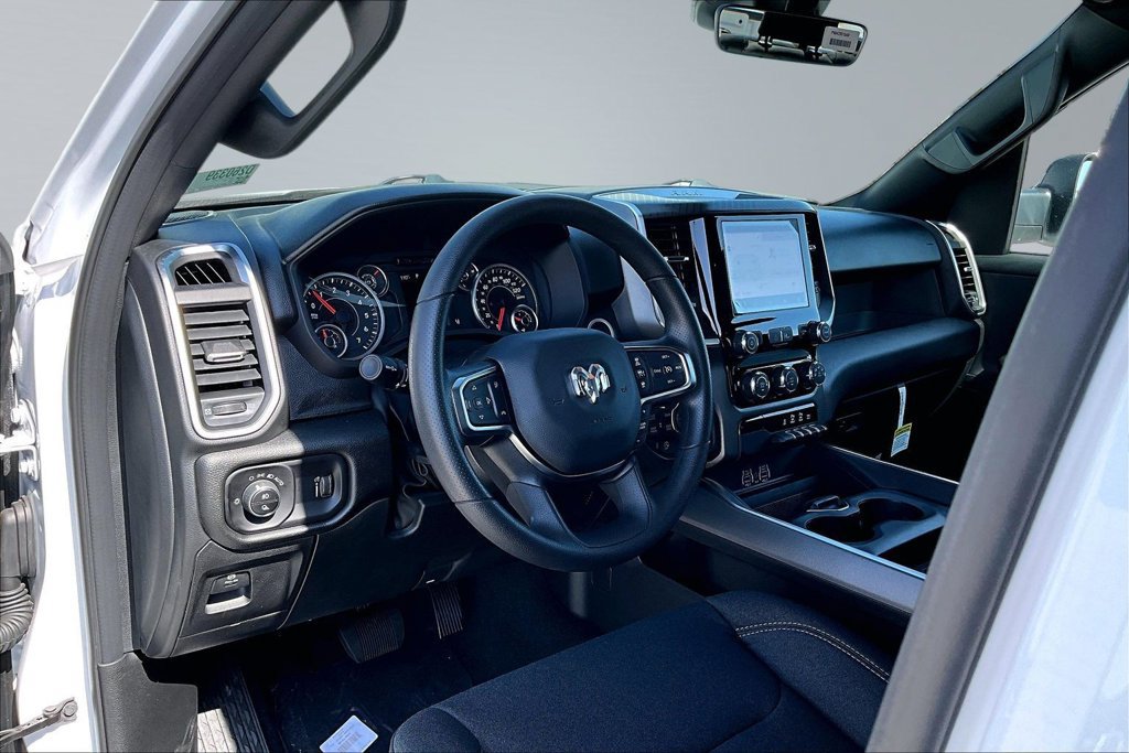 New 2026 RAM 1500 Big Horn w/ Night Edition AWD/4WD image 4