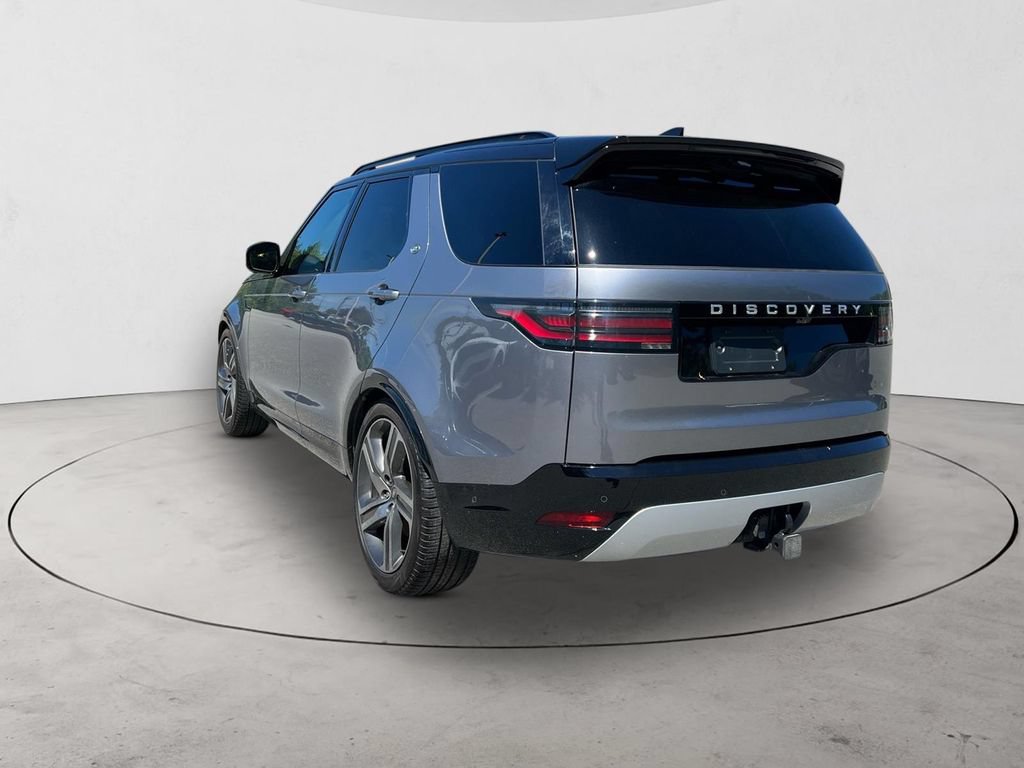 New 2026 Land Rover Discovery Limited Edition AWD/4WD image 3