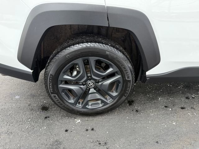 Used 2024 Toyota RAV4 Adventure AWD/4WD image 24