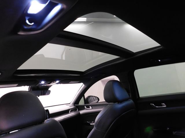 Used 2023 Kia K5 GT-Line image 21