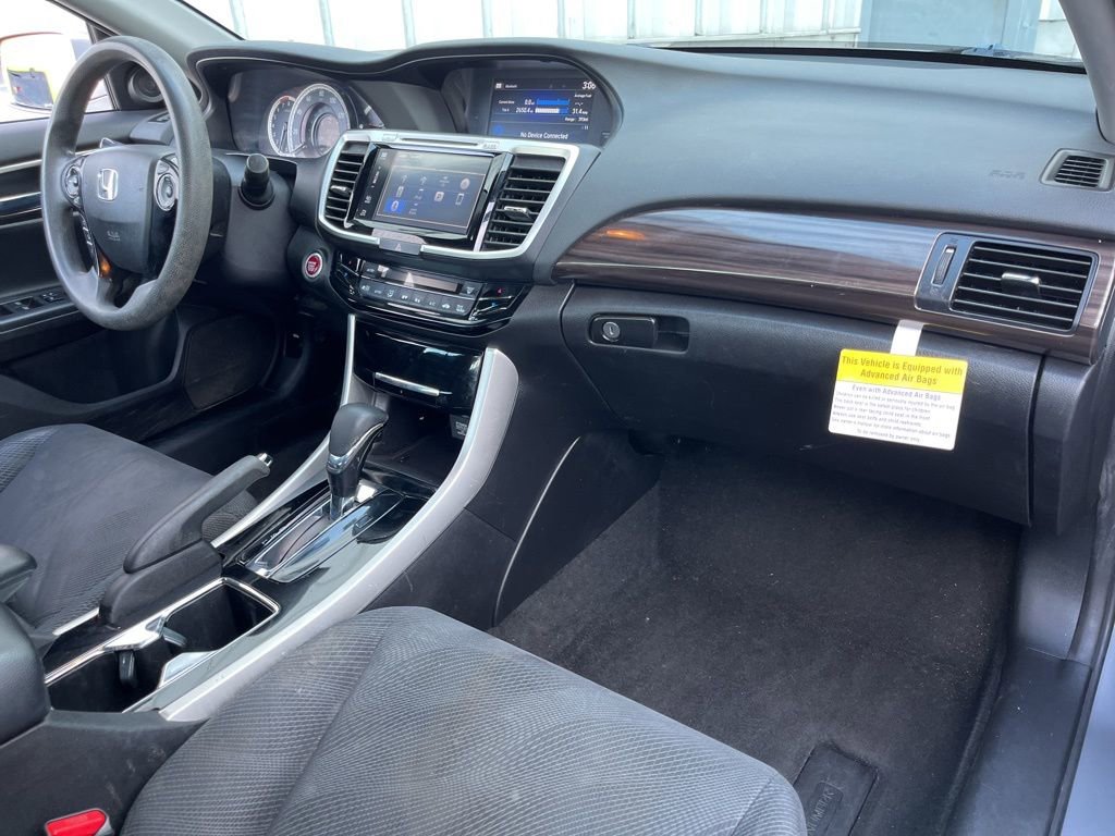 Used 2016 Honda Accord EX image 35