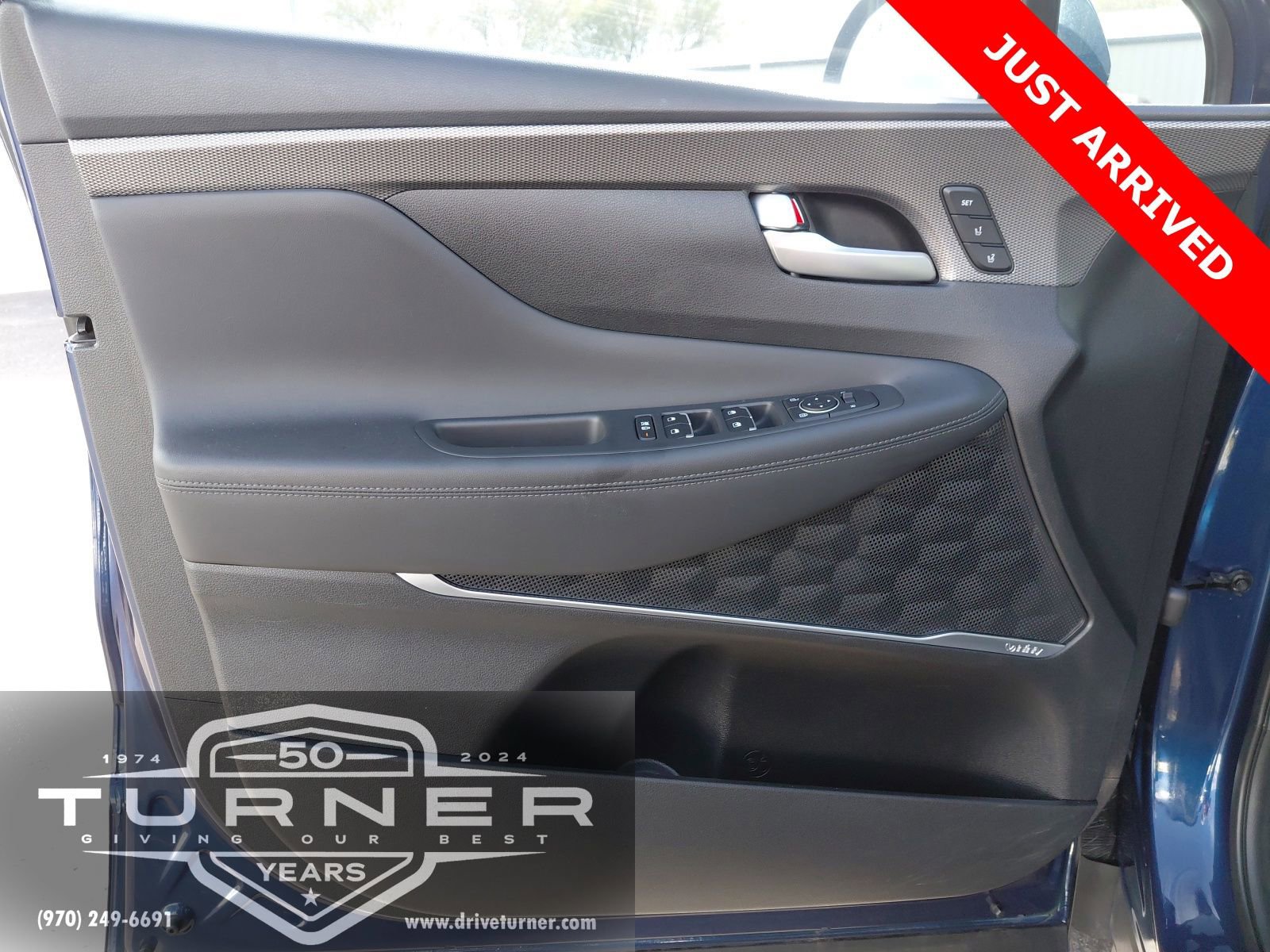 Used 2020 Hyundai Santa Fe Limited w/ Cargo Package image 14